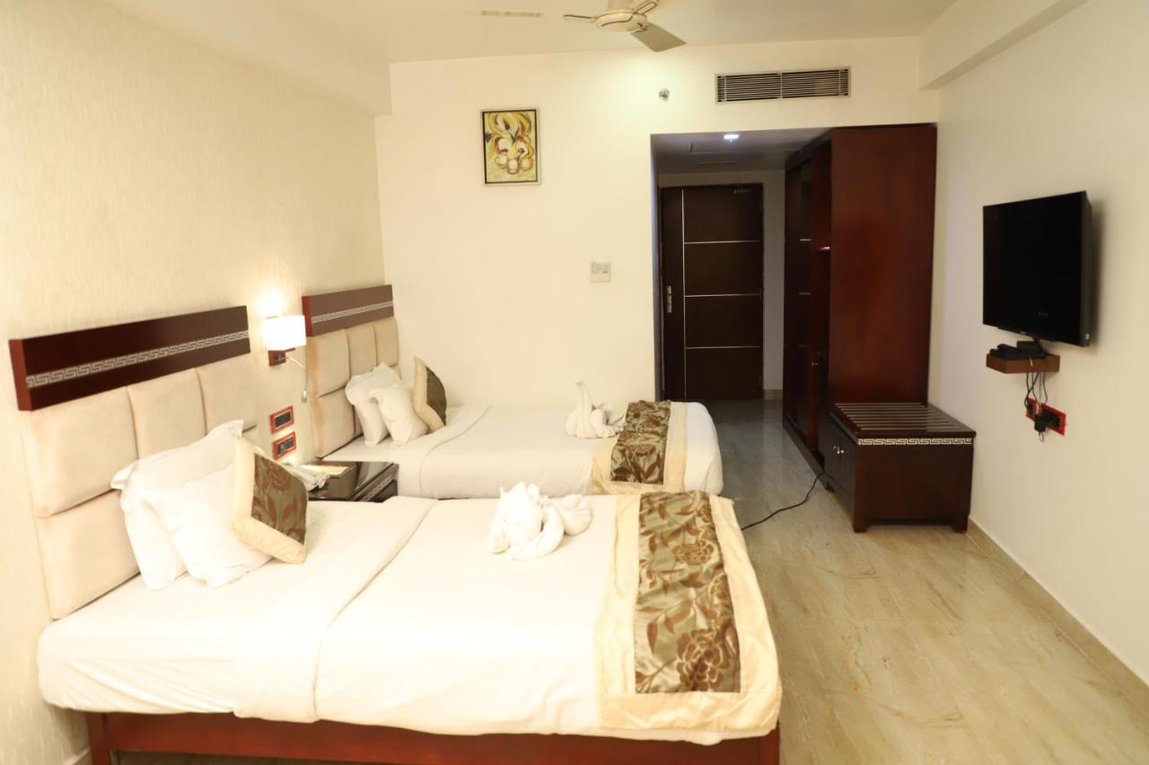 Republic Hotel باتنا المظهر الخارجي الصورة