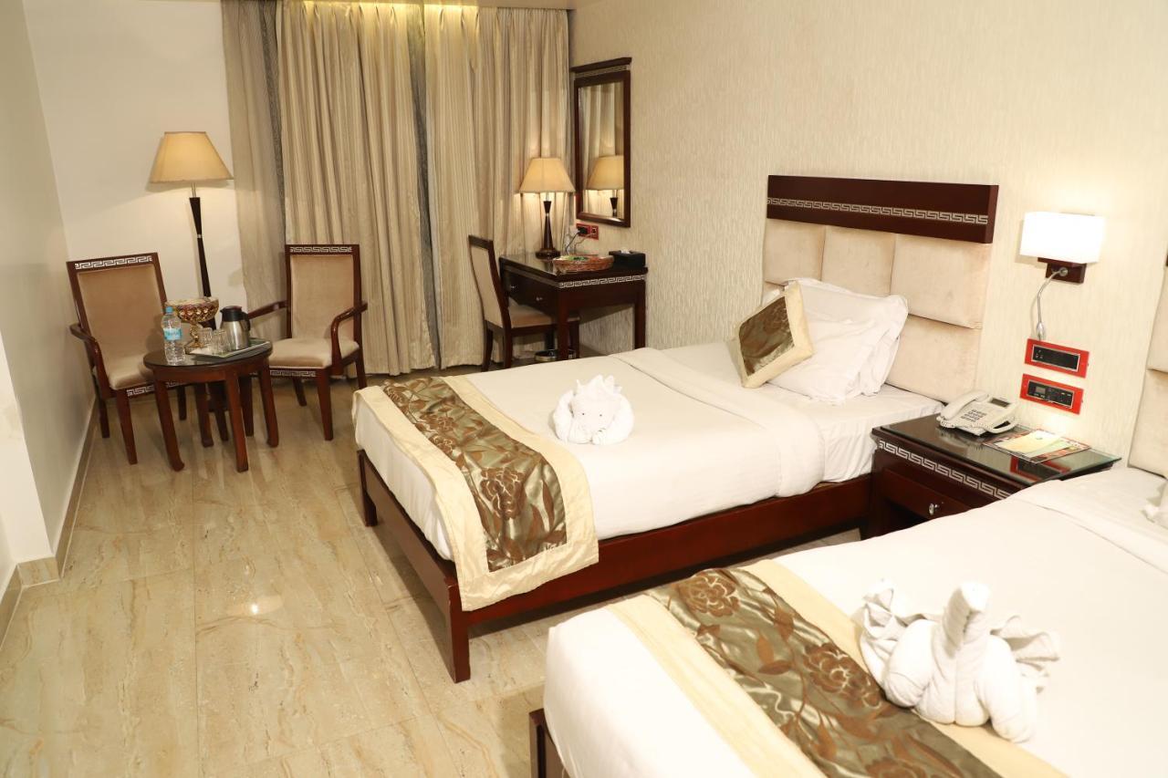 Republic Hotel باتنا المظهر الخارجي الصورة