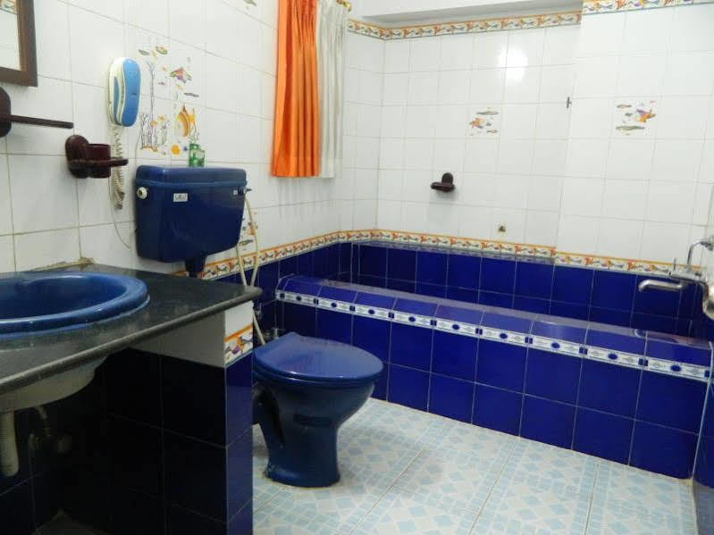 Republic Hotel باتنا المظهر الخارجي الصورة