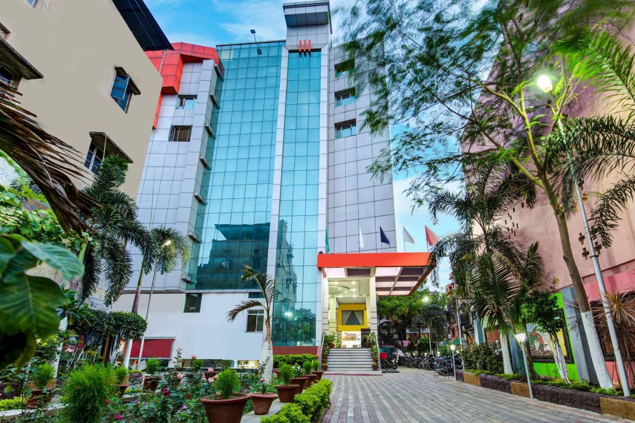 Republic Hotel باتنا المظهر الخارجي الصورة